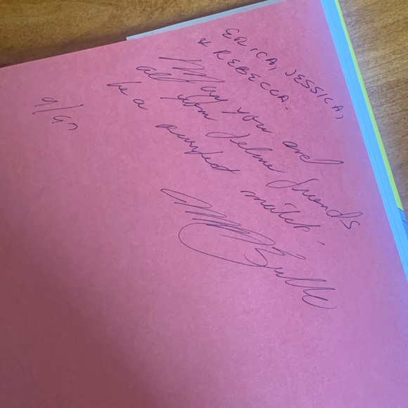 Colorful Cat-Themed Book Collection - Picture 4 of 9